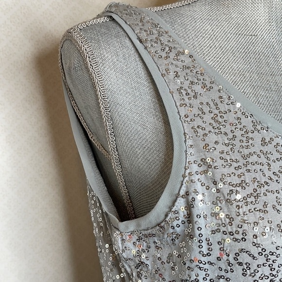 LYNN Ritchie Silver Sequins Sleeveless Tank / Blouse Size Small - Picture 5 of 9